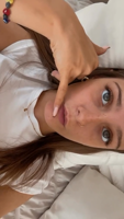 annabellewyatto - C_tIazxgwM4-wXOkFr0i.mp4